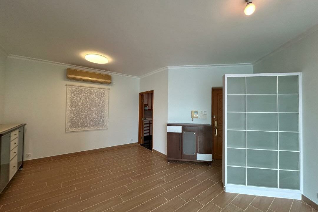 WhatsApp Image 2025-08-24 at 09.41.59