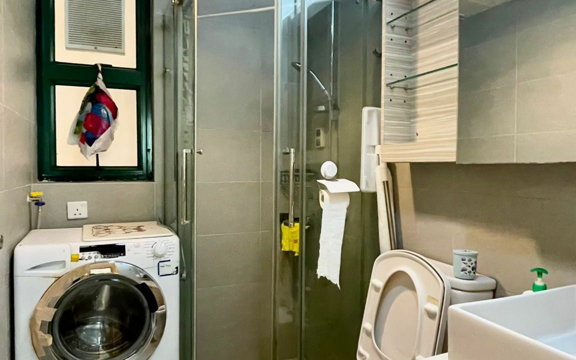 WhatsApp Image 2025-08-28 at 16.06.05 (1)