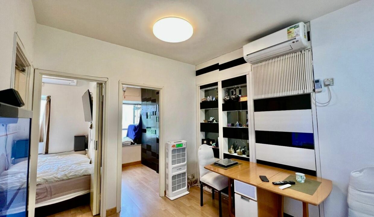 WhatsApp Image 2025-11-28 at 14.17.11 (1)