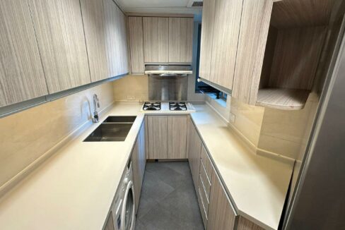 WhatsApp Image 2025-12-07 at 19.53.14 (3)