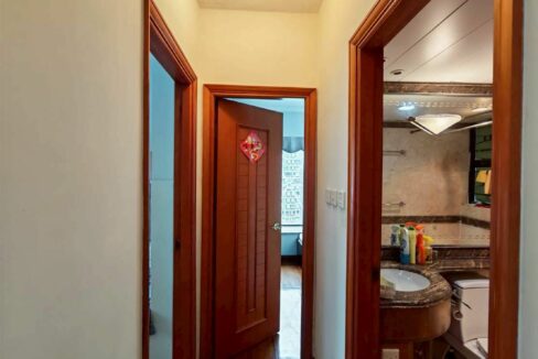 WhatsApp Image 2025-12-15 at 20.41.35