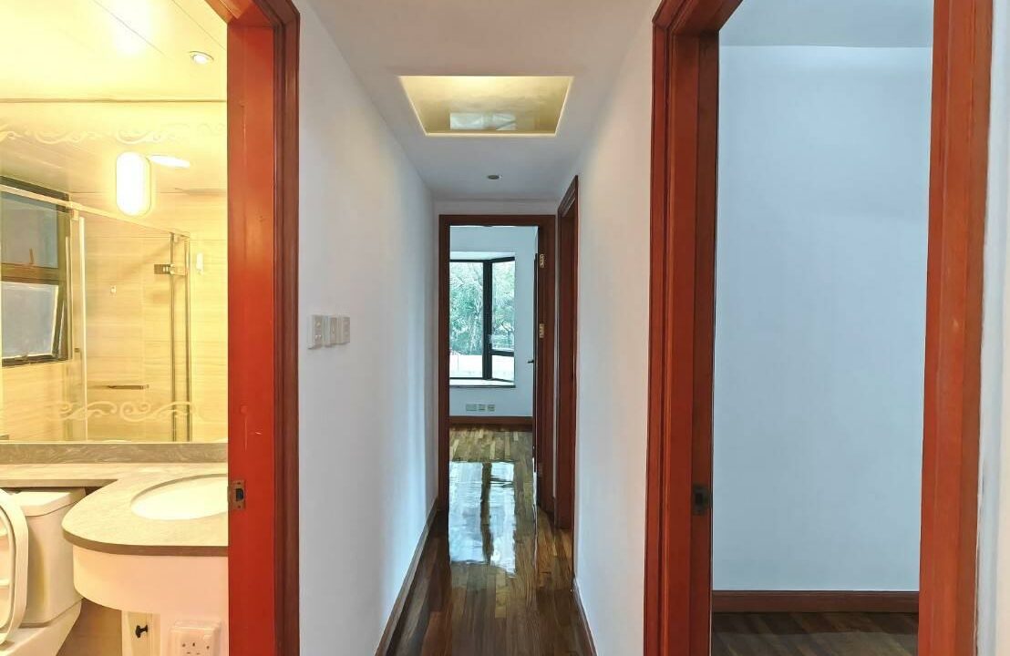 WhatsApp Image 2025-12-15 at 20.45.45