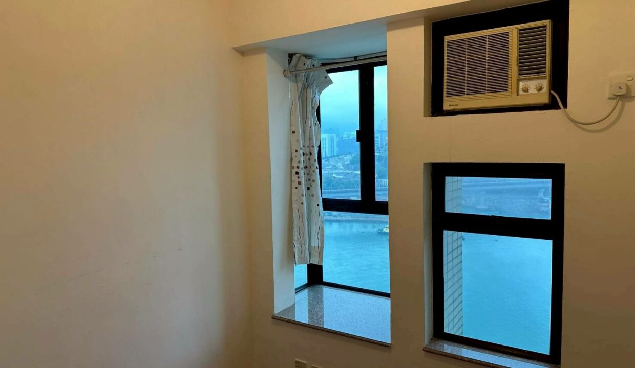 WhatsApp Image 2026-04-10 at 15.27.03