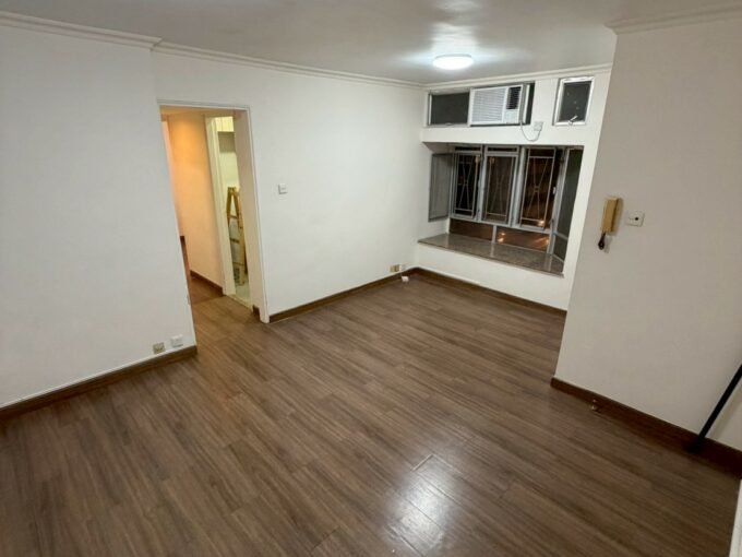 WhatsApp Image 2026 04 10 at 15.57.18