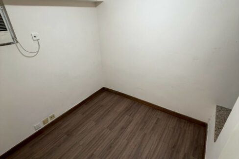 WhatsApp Image 2026-04-10 at 15.57.19 (1)