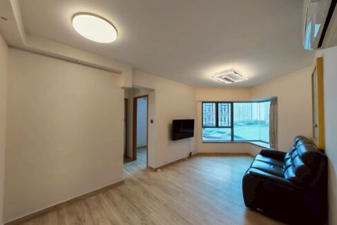 WhatsApp Image 2026-04-10 at 16.32.39 (1)