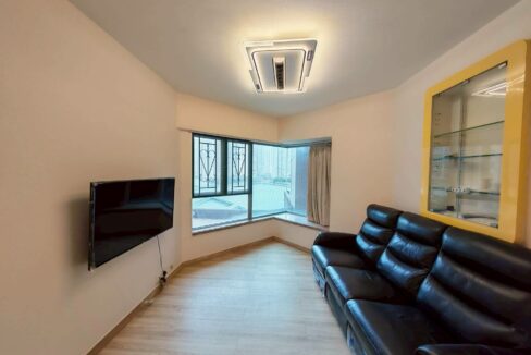 WhatsApp Image 2026-04-10 at 16.32.40