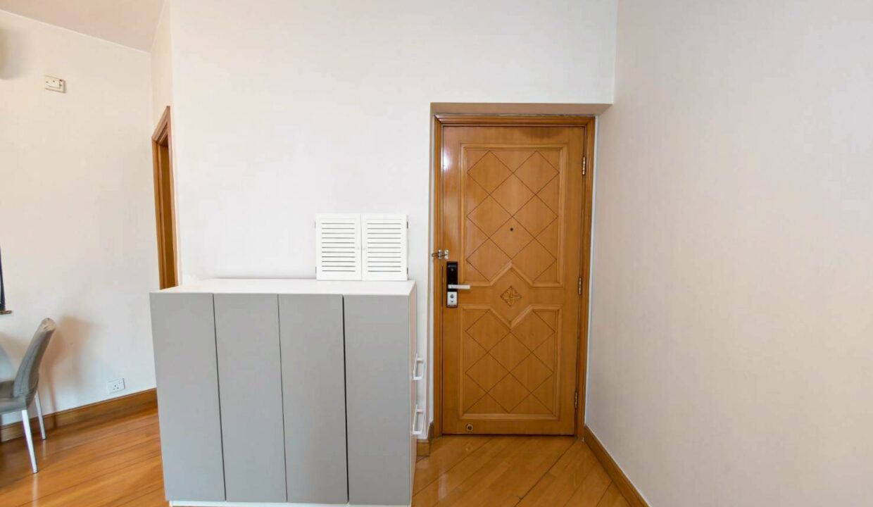 WhatsApp Image 2026-04-11 at 09.38.32