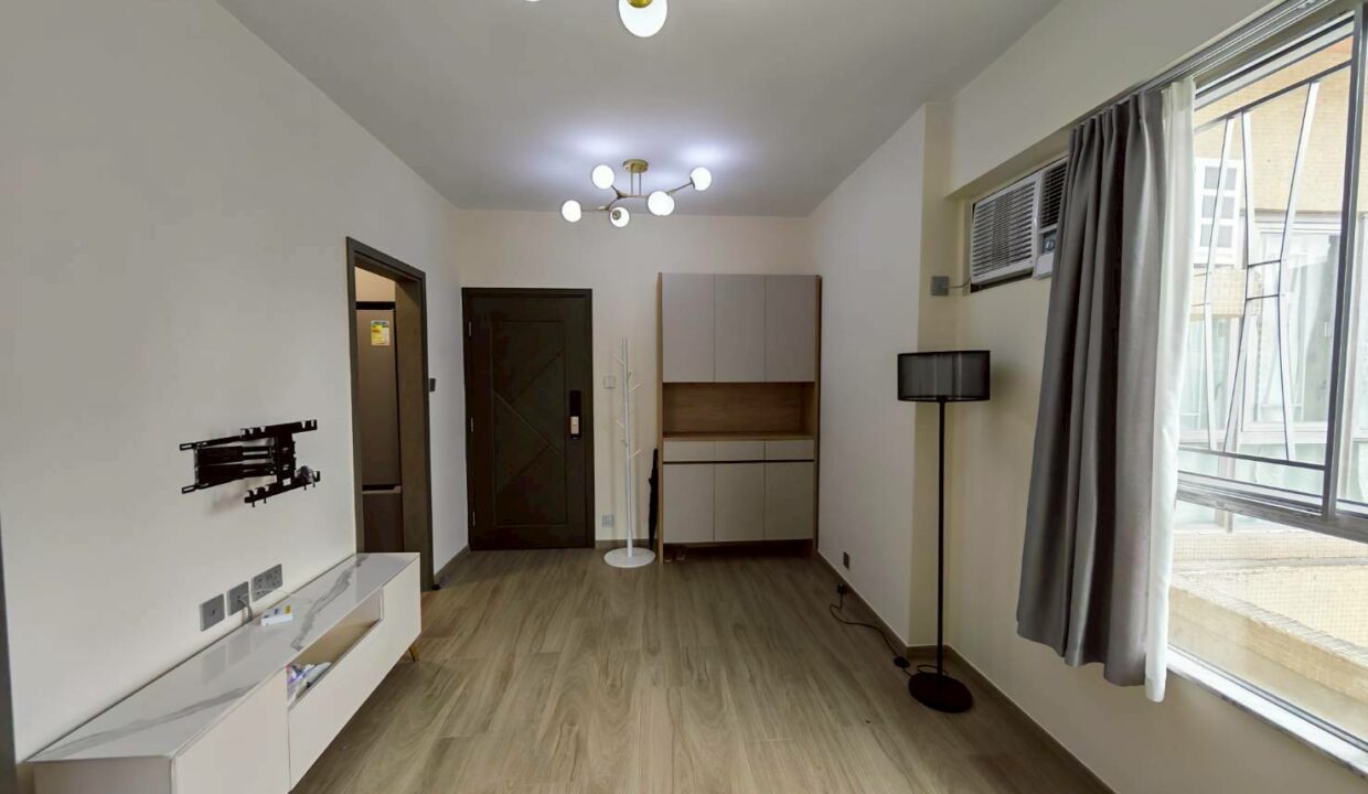 WhatsApp Image 2026-04-11 at 14.48.56 (1)