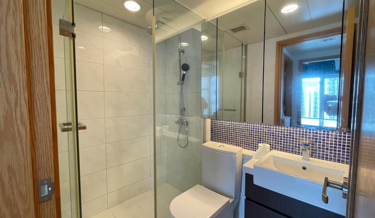 WhatsApp Image 2026-04-12 at 11.52.10 (1)