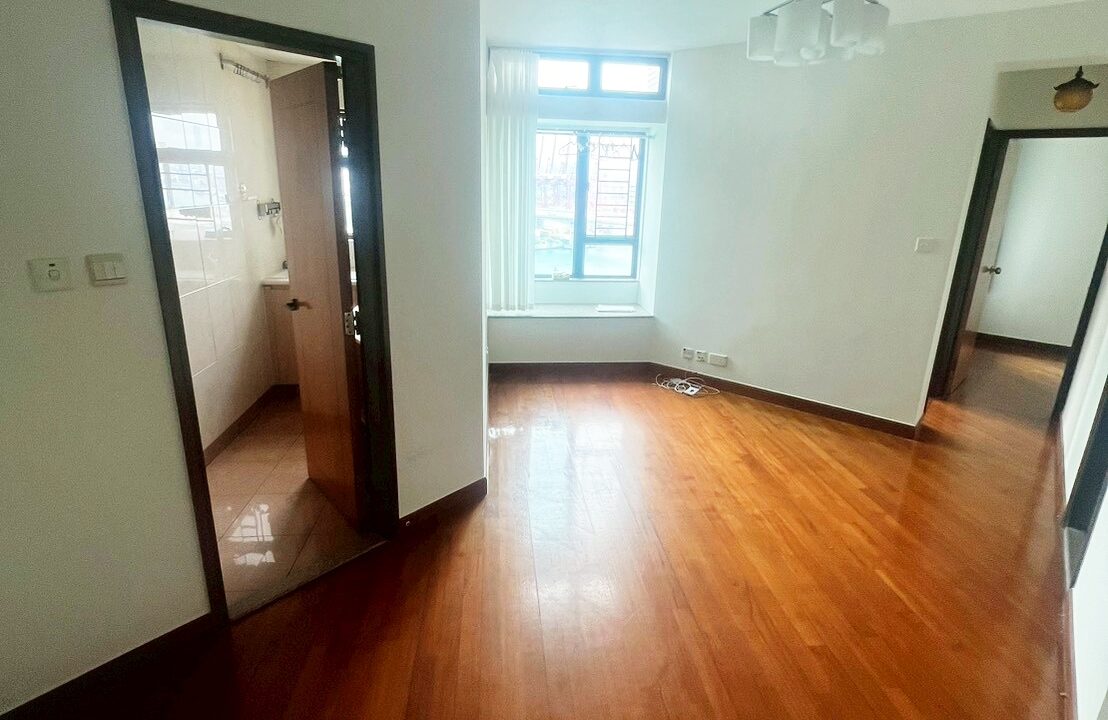 WhatsApp Image 2026-04-14 at 14.47.25 (1)