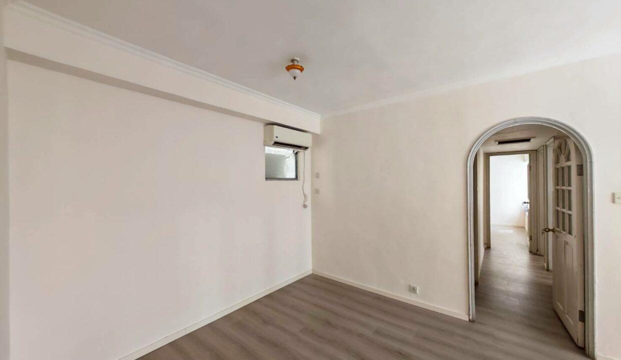 WhatsApp Image 2026-04-15 at 17.26.12