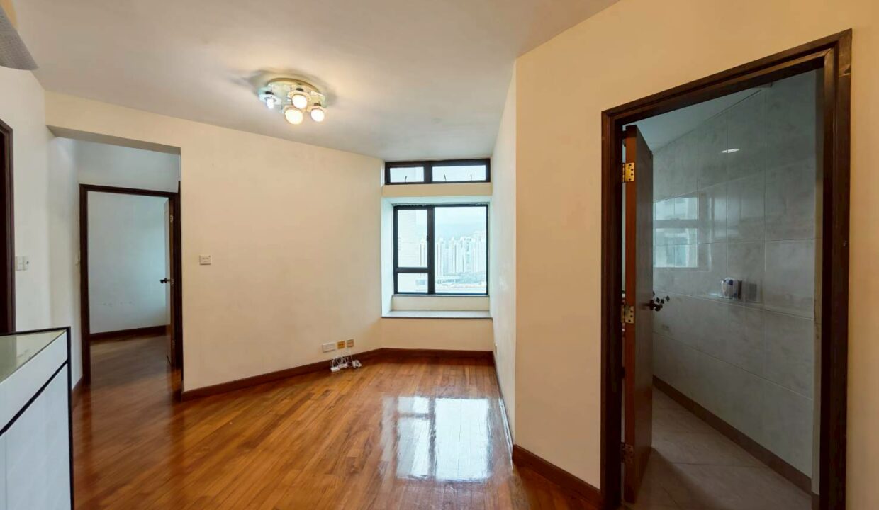 WhatsApp Image 2026-04-15 at 18.24.58 (1)