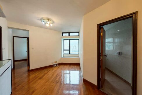 WhatsApp Image 2026-04-15 at 18.24.58 (1)