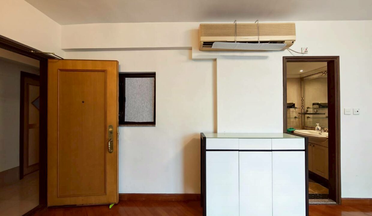 WhatsApp Image 2026-04-15 at 18.24.58