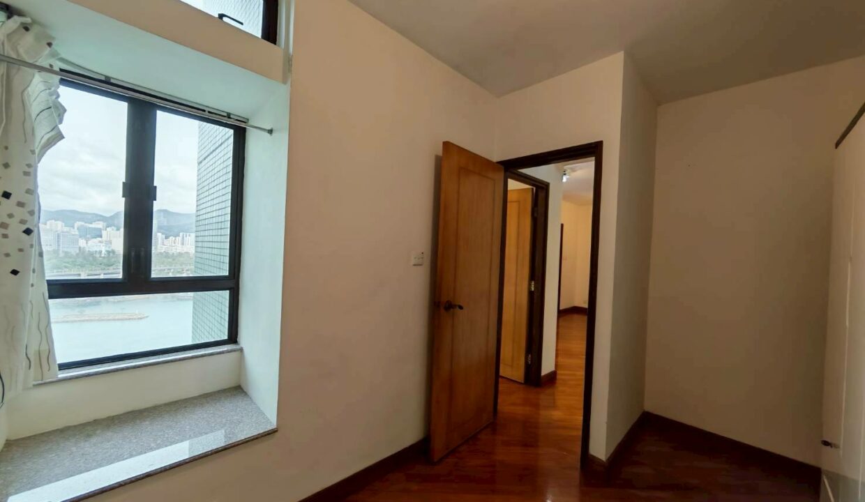 WhatsApp Image 2026-04-15 at 18.25.02 (2)