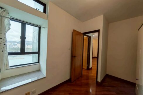 WhatsApp Image 2026-04-15 at 18.25.02 (2)