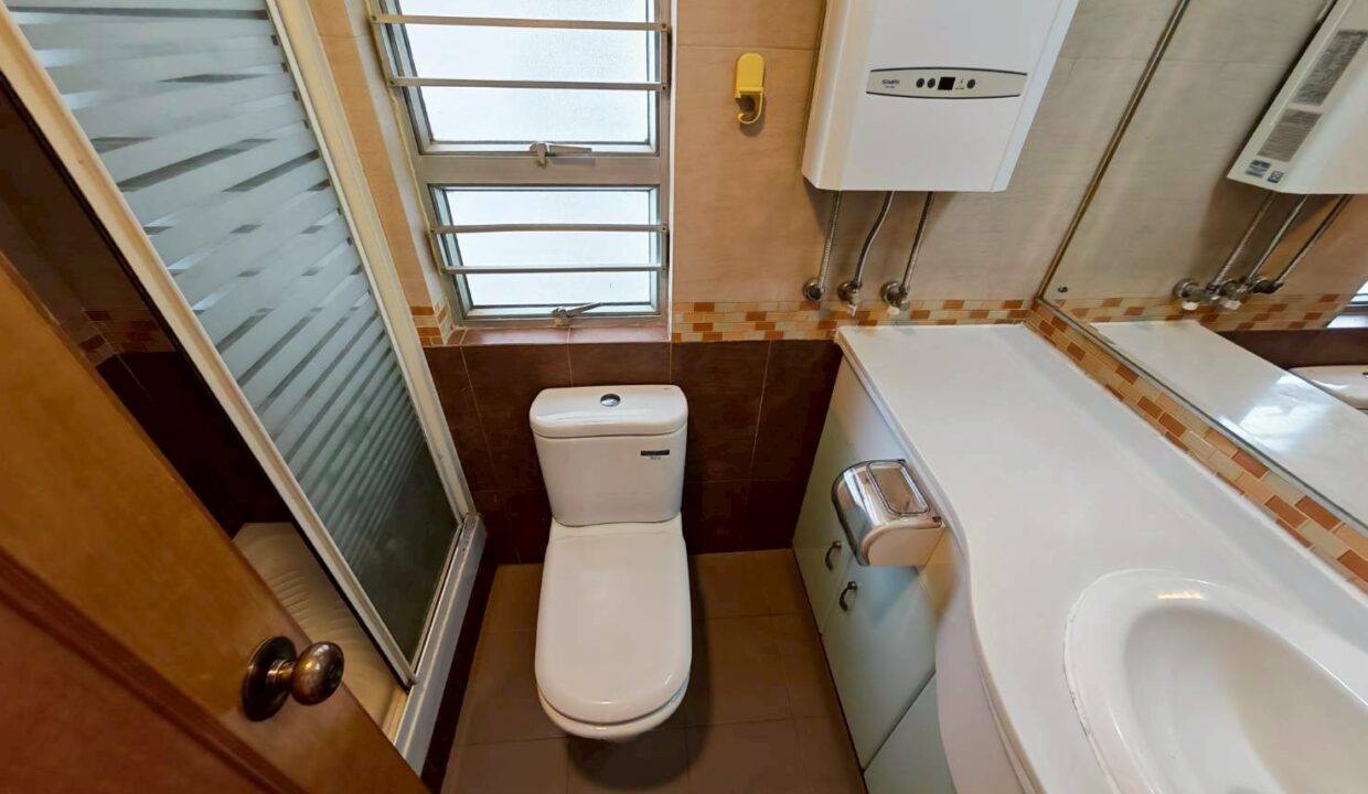 WhatsApp Image 2026-04-17 at 14.24.15 (4)