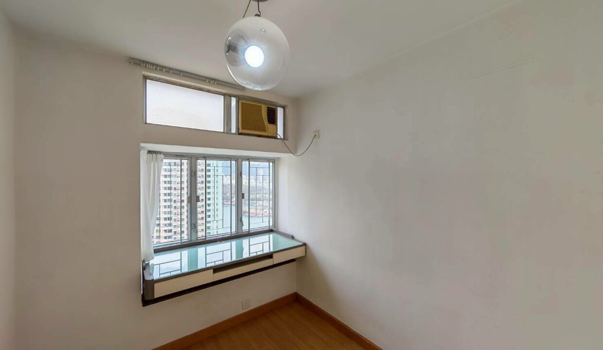 WhatsApp Image 2026-04-17 at 14.24.16 (1)