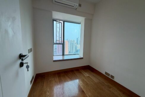 WhatsApp Image 2026-04-20 at 14.22.34 (3)