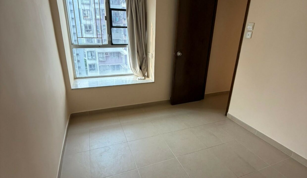 WhatsApp Image 2026-04-21 at 15.08.43