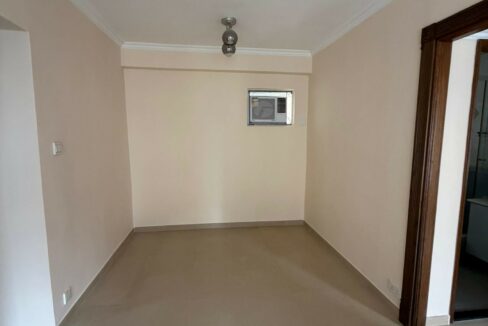 WhatsApp Image 2026-04-21 at 15.08.44