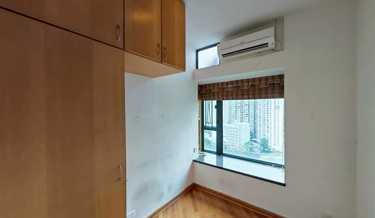 WhatsApp Image 2026-04-21 at 16.33.03 (3)