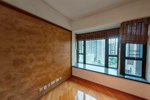 WhatsApp Image 2026-04-21 at 16.33.03