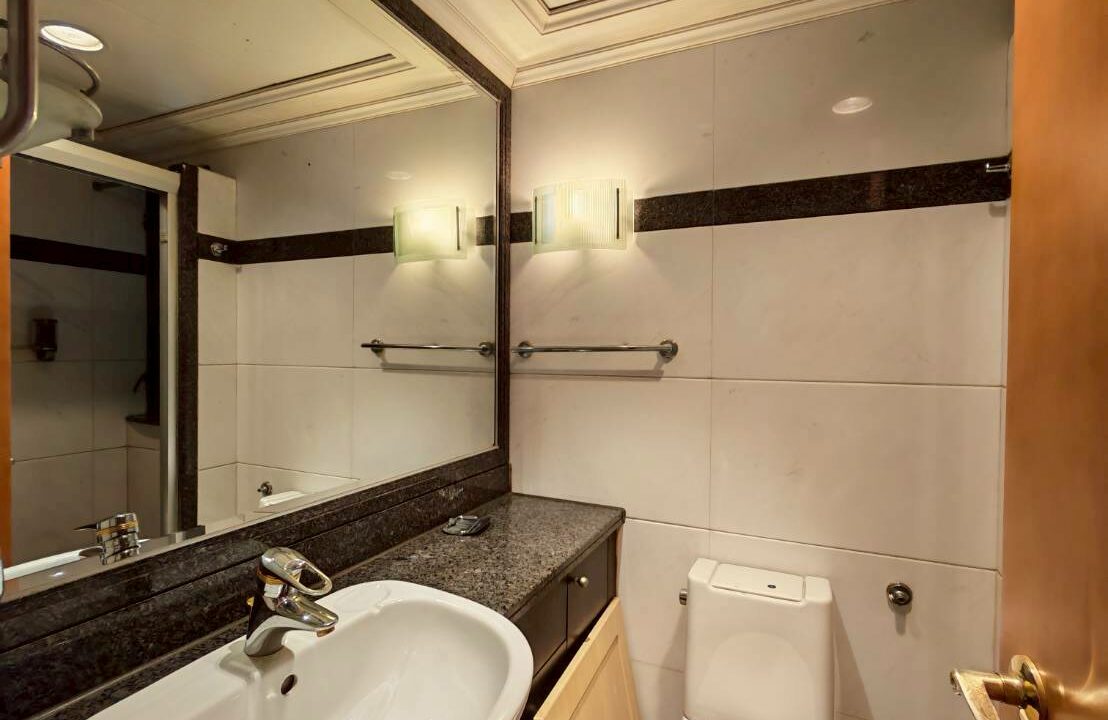 WhatsApp Image 2026-04-21 at 16.33.04 (1)