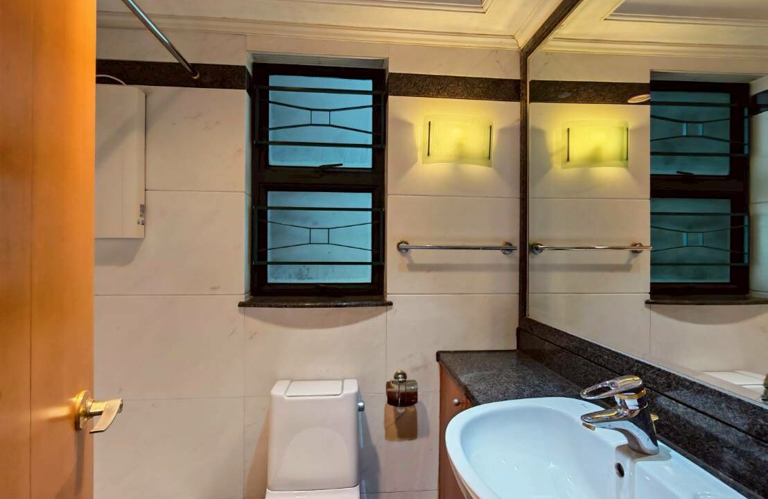 WhatsApp Image 2026-04-21 at 16.33.04 (2)