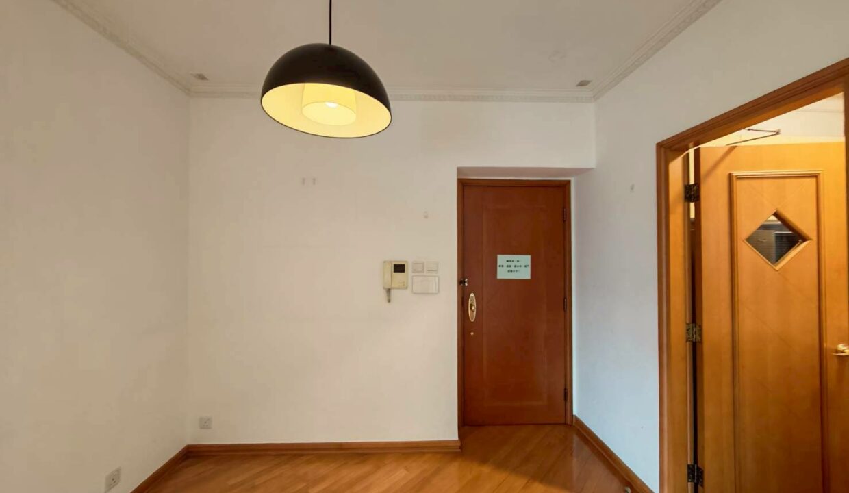 WhatsApp Image 2026-04-21 at 16.33.06 (2)