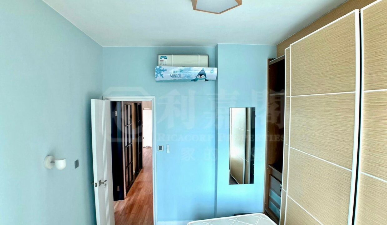 WhatsApp Image 2026-04-21 at 17.19.55 (1)