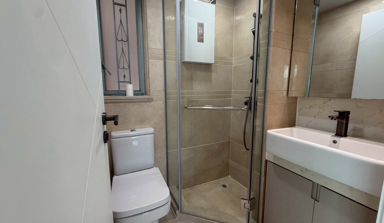 WhatsApp Image 2026-04-22 at 15.01.57 (2)