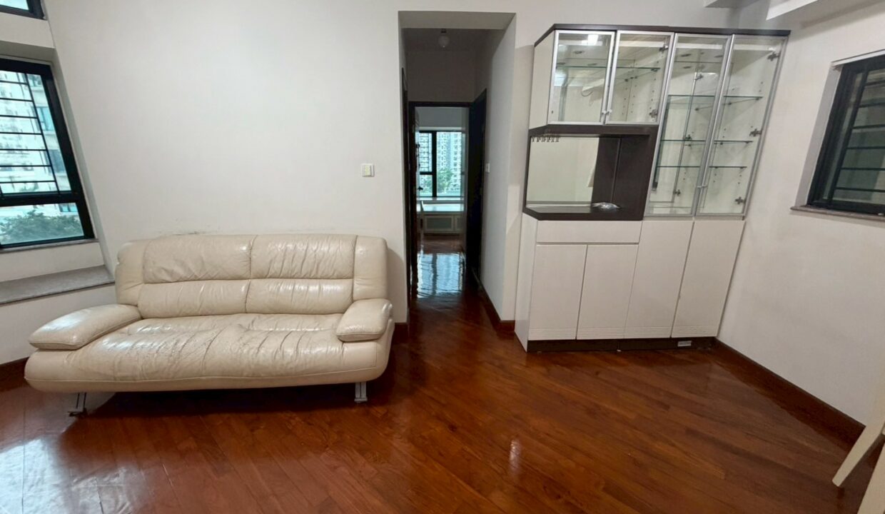 WhatsApp Image 2026-04-25 at 17.02.06