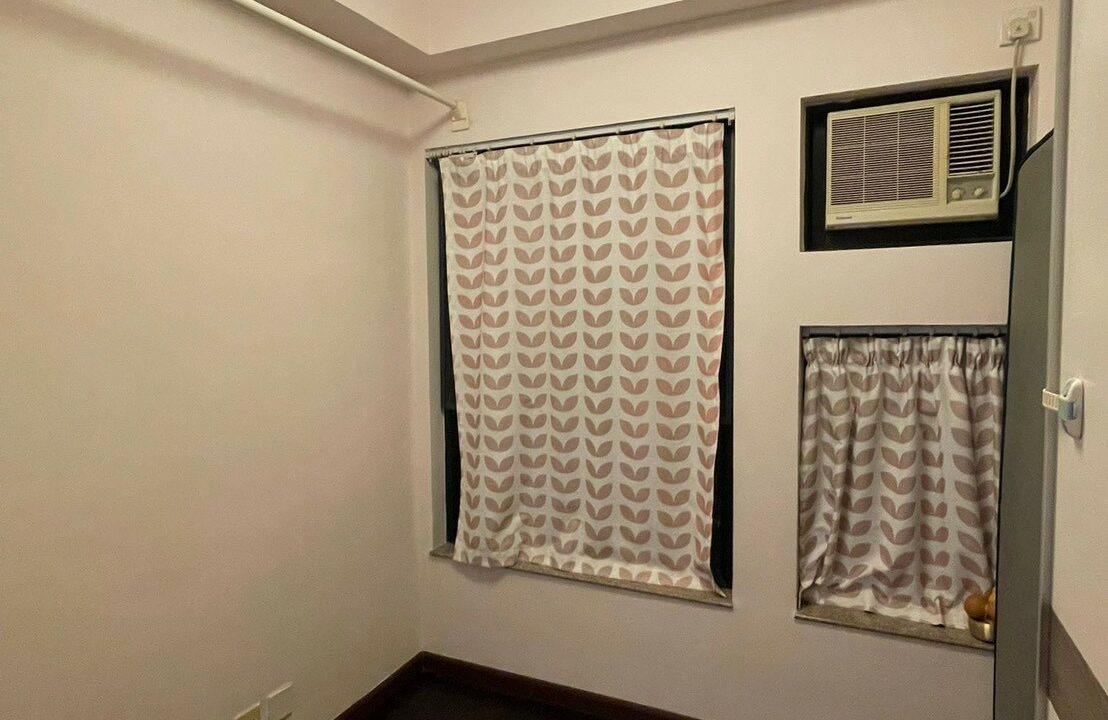 WhatsApp Image 2026-04-28 at 18.23.57