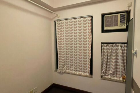 WhatsApp Image 2026-04-28 at 18.23.57