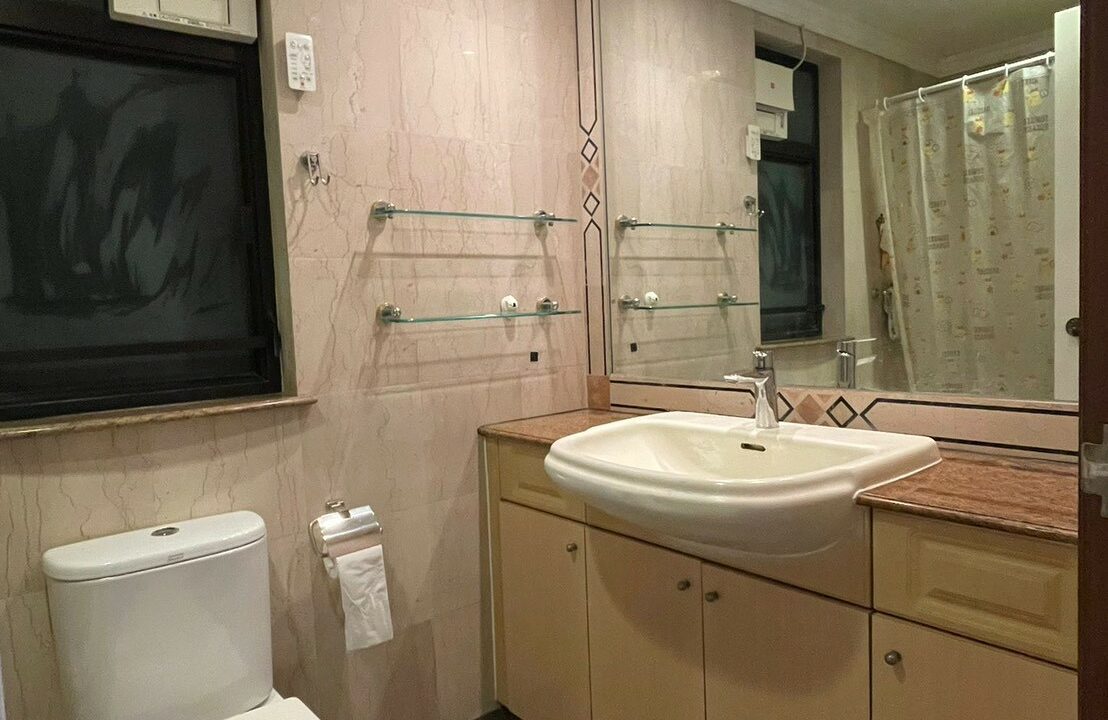 WhatsApp Image 2026-04-28 at 18.23.59 (2)