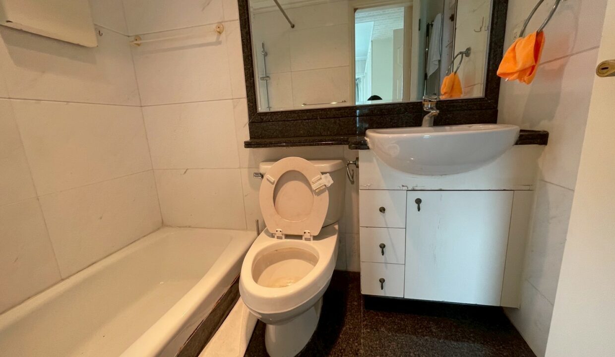 WhatsApp Image 2026-04-29 at 18.38.07