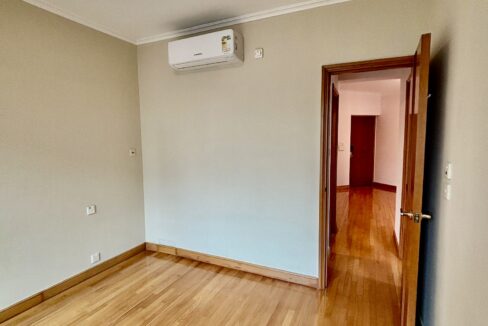 b91a389e-c3b1-47a2-975f-6bce55ba7868