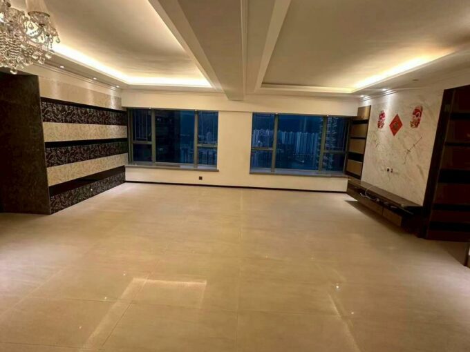 dc4f384b 7f9a 4c5b b030 f04ebfcb349c