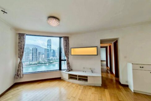 e9a0026d-ede5-4194-9ea8-52834af887e1