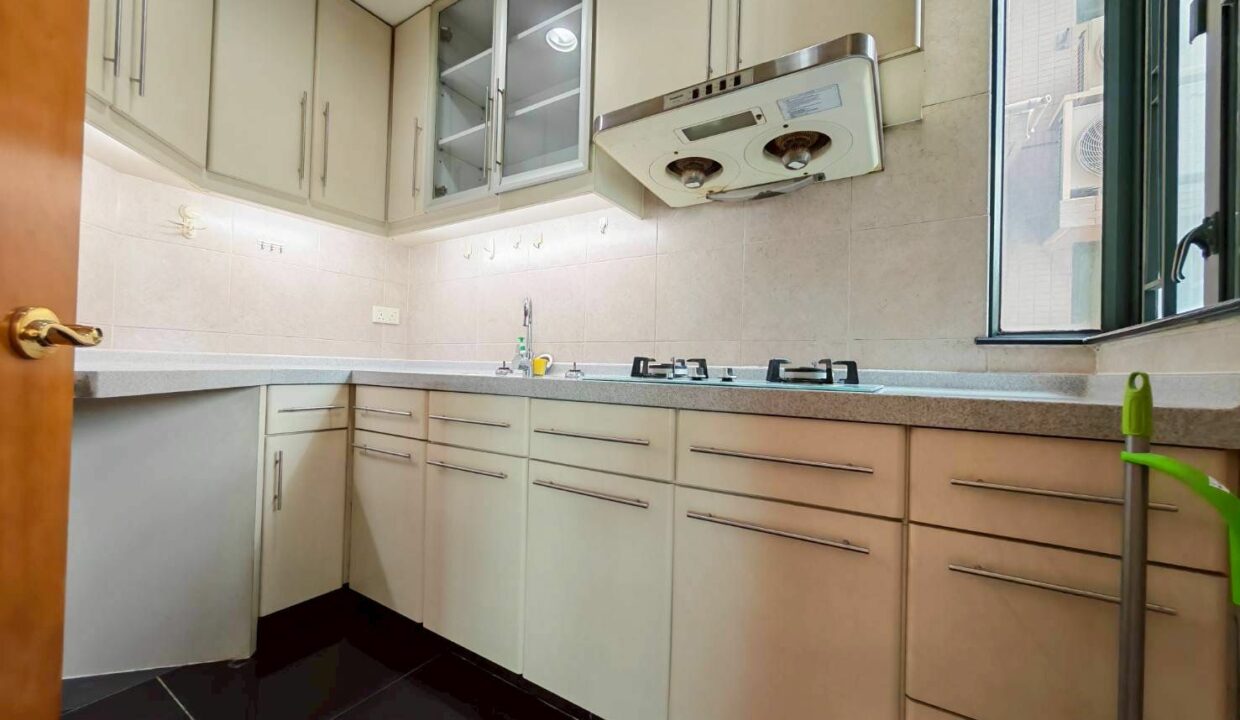 ebc9146e-4a2b-4f99-914f-754bffe1c863