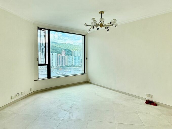 f96de560 693b 4f33 9d57 087622bcd790